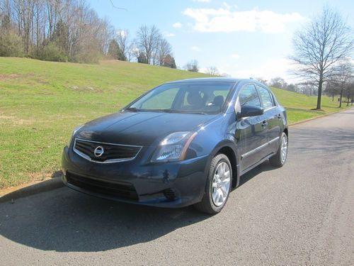 2012 nissan sentra loaded only 800 miles