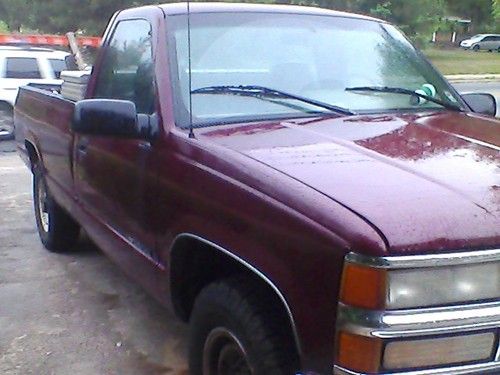 1995 chevrolet c2500 base standard cab pickup 2-door 5.7l