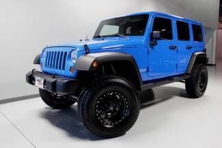2011 jeep wrangler unlimited 4x4~lift kit~wheels~1 owner~21,856 miles~6 speed