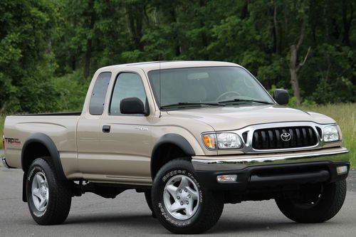 2004 toyota tacoma xtracab 4x4 v6 trd off-road 1-owner clean carfax only 56k!