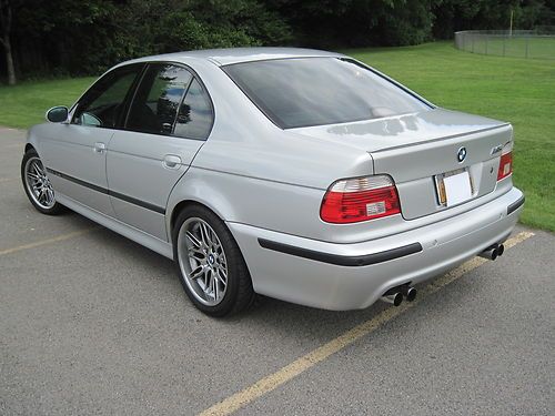 2003 bmw m5 base sedan 4-door 5.0l