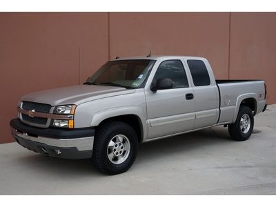 04 chevy silverado 1500 ext cab z71 4x4 2 owner carfax cert spotless leather!!!