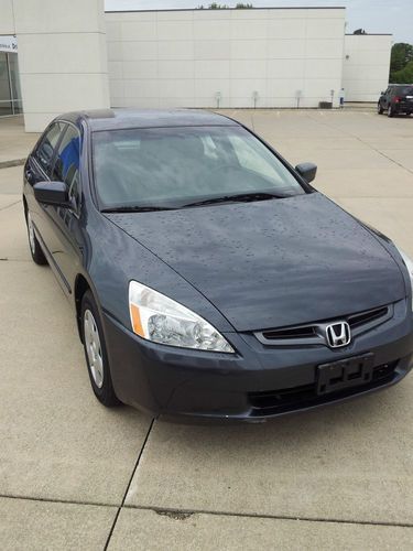Find used 2005 Honda Accord LX Sedan 4-Door 2.4L in Savoy, Illinois, United States Find used 2005 Honda Accord LX Sedan 4-Door 2.4L in Savoy, Illinois, United States