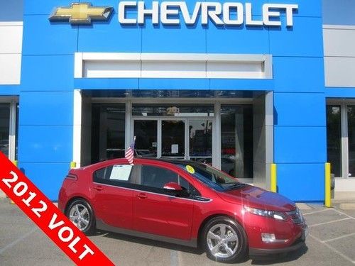 12 red chevy volt electric chrome wheels black leather 16k miles warranty camera