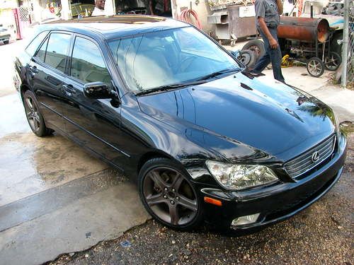 2003 sportscross, black, with tan interior, excellent condition