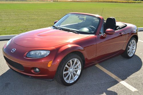 *sport edition convertible 2.0l automatic low miles southern car well maintained