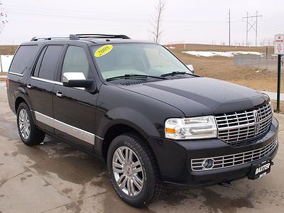 2008 lincoln navigator / 4x4 / dvd / heated cooled seats / loaded with warranty