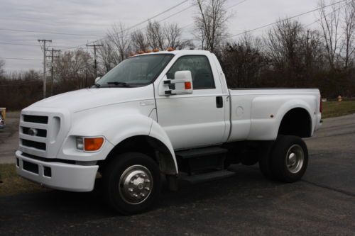2004 ford f-650 diesel clean excellent condition single cab