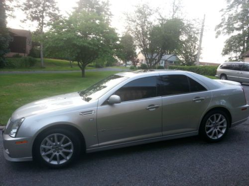 2008 cadillac sts - v silver with black interior low mileage fully loaded