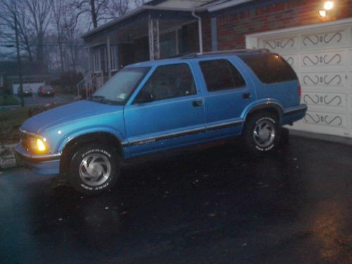 1995 chevrolet blazer lt 4wd for parts or whole, engine doesn not run