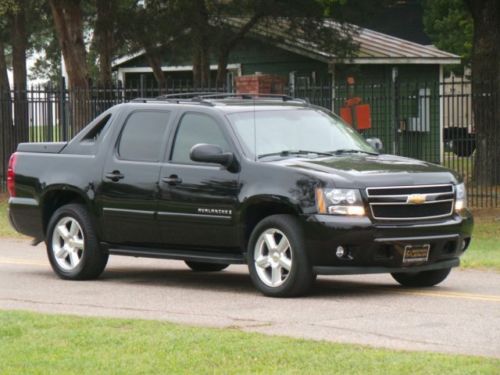 2007 chevrolet avalanche lt 3lt black tan leather sunroof navigation 92k miles