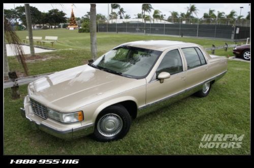 Super clean cadillac fleetwood lt1 engine no accident just serviced clean carfax