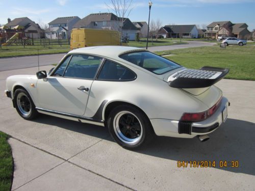 911sc-sun roof- like new condition