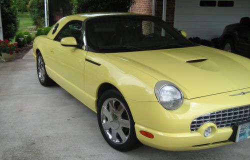 2002 ford thunderbird base convertible 2-door 3.9l