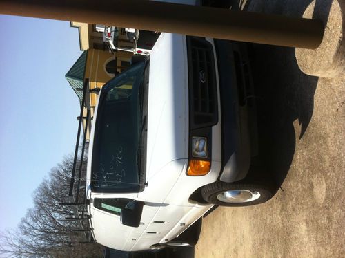04 ford e350 diesel auto low reserve cruise racks ice cold air extended 6.0l no