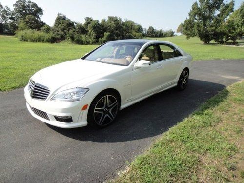 Mercedes-benz s63 amg