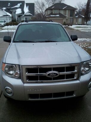 Ford escape xlt 4wd power sunroof
