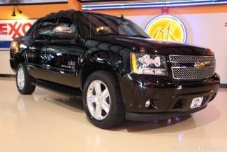 2011 chevrolet avalanche black lt 20s leather automatic pickup financing 25k