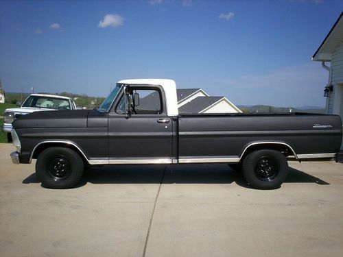 1969 ford f100 ranger ,302 v8 ,c4 auto ,new paint ,duals ,runs and drives great