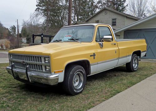 1982 classic chevolet silverado pickup truck-2wd-original condition two tone