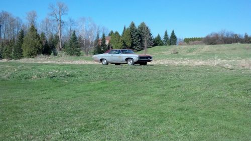 1969 chevrolet impala    v-8