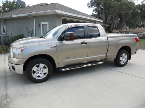 2008 toyota tundra sr5 double cab 5.7 v8 2wd, sierra tan with tan cloth buckets