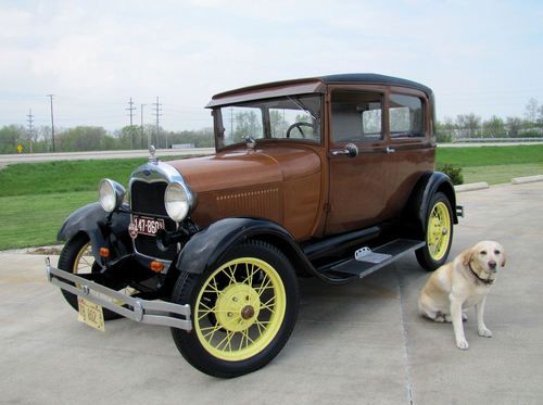 Nice!! 1928 ford model a 2 door sedan coupe runs great! no reserve auction!!