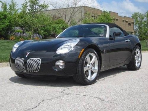 Solstice convertible 5 speed manual 53k leather alloys cruise power win &amp; locks
