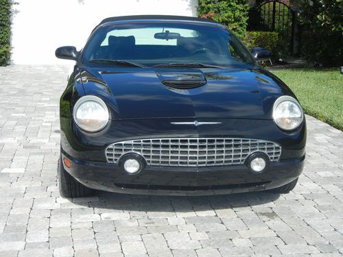 2002 ford thunderbird  convertible 1 owner motor trend car of the year 2002