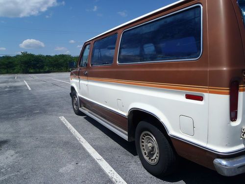 Ford Cargo Van For Sale >> Sell used 1985 Ford E150 Club Wagon/Window Van in Berwyn ... Ford Cargo Van For Sale >> Sell used 1985 Ford E150 Club Wagon/Window Van in Berwyn ...