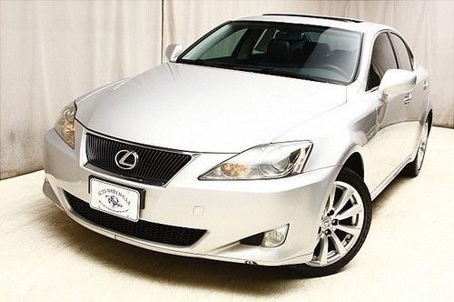 2006 lexus is 250 awd leather moonroof cdchanger cooledseats keylessignition