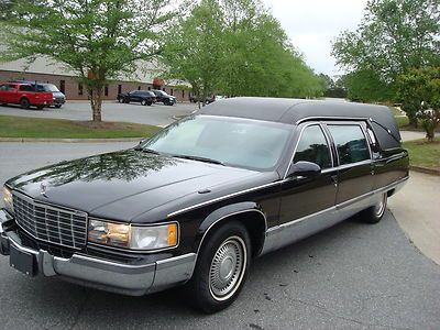 1996 s&amp;s conversion hearse...1 owner...only 31k miles! excellent condition!