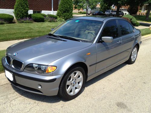 2004 bmw 325xi base sedan 4-door 2.5l very clean and well kept navigation system