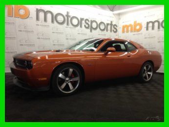 2011 challenger srt8 only 2200 miles! navigation sunroof