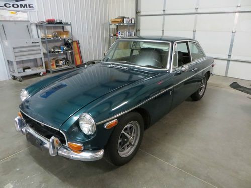 1972 mgb gt coupe