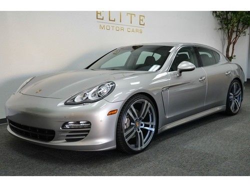 2010 porsche panamera 4s *highly optioned*  must see