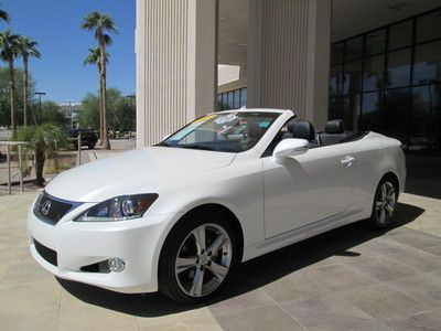 2013 white automatic v6 leather navigation miles:965 convertible certified