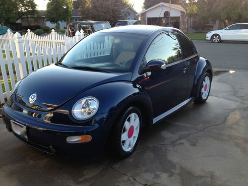 2004 volkswagen new beetle~ custom rims, cute, clean car!!!