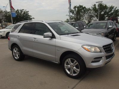 Ml350 4matic 3.5l vehicle stability assist clean oneowner carfax