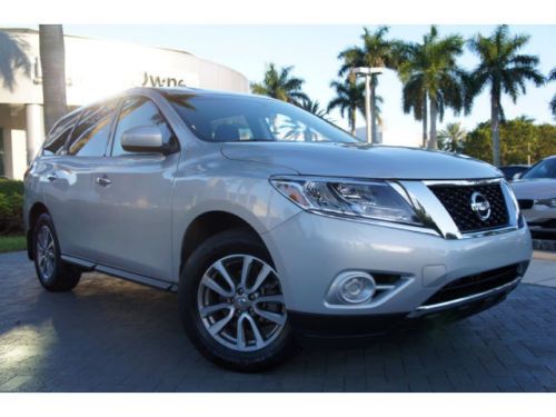 2013 nissan pathfinder s,front wheel drive,1 owner,clean carfax,florida!!!