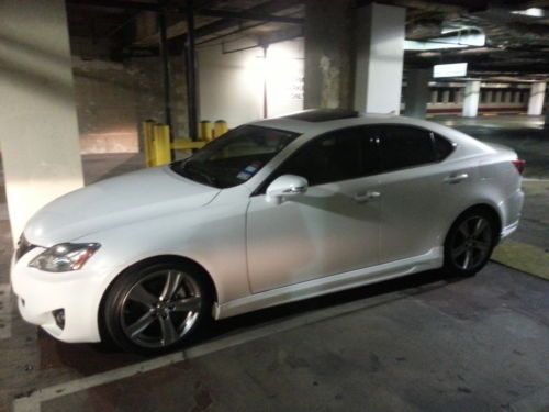 5800 miles! is 250 2011 pearl white lexus body kit 4 dr like new!  private owner