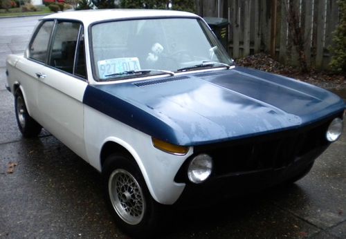 1970 bmw 2002 solid driving project with tons of parts