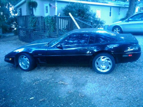 1996 black chevy corvette lt1 garage kept