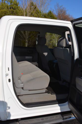 Toyota Tundra Bed Cover >> Sell used 2007 Toyota Tundra SR5 Crewmax Pickup 5.7L Super ... Toyota Tundra Bed Cover >> Sell used 2007 Toyota Tundra SR5 Crewmax Pickup 5.7L Super ...