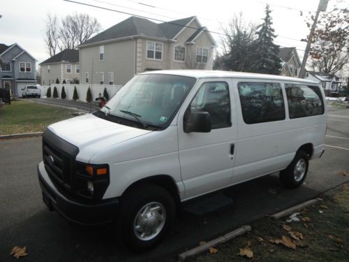 Sell used 10 FORD E-250 10 PASSENGER VAN ISLE SEATING ...