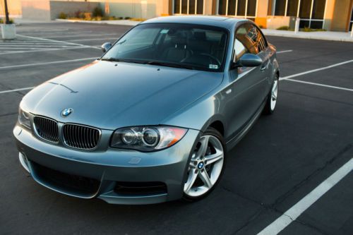 2009 bmw 135i coupe 2-door 3.0l twin turbo! loaded!