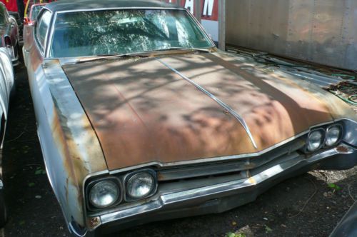 1966 oldsmobile delta 88 ~  parts or restore