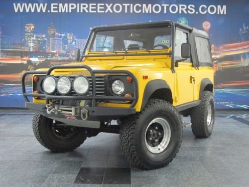 1997 land rover defender 90 2 tops 4x4, clean carfax, book full of receipts!!