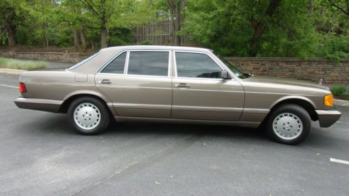 One family owned 420sel rare green interior excellent condition low miles w126