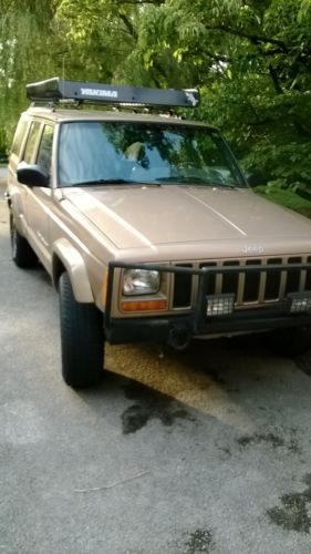 Rare manual 5 speed 4x4 1999 classic sport utility 4-door 4.0l